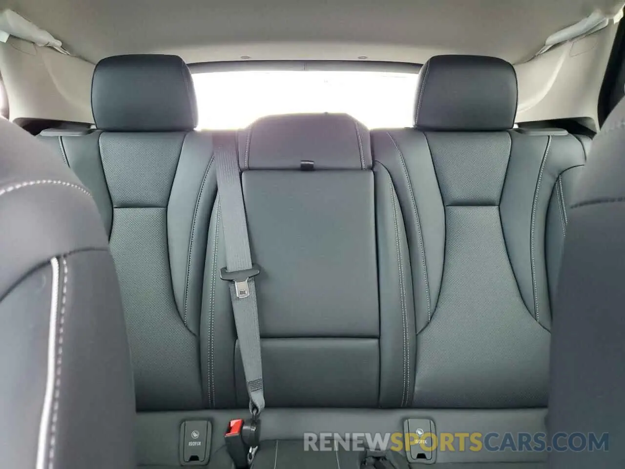 10 Photograph of a damaged car LRBFZNR4XPD027260 BUICK ENVISION 2023