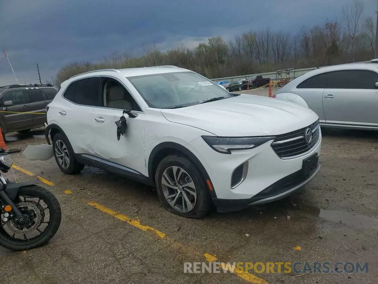 4 Photograph of a damaged car LRBFZNR4XPD098507 BUICK ENVISION 2023