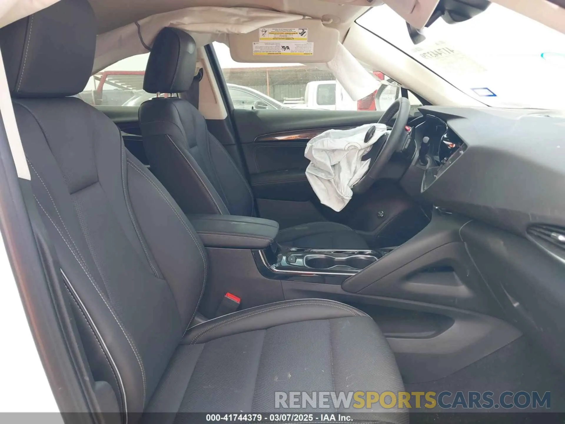 5 Photograph of a damaged car LRBFZPR41PD205116 BUICK ENVISION 2023