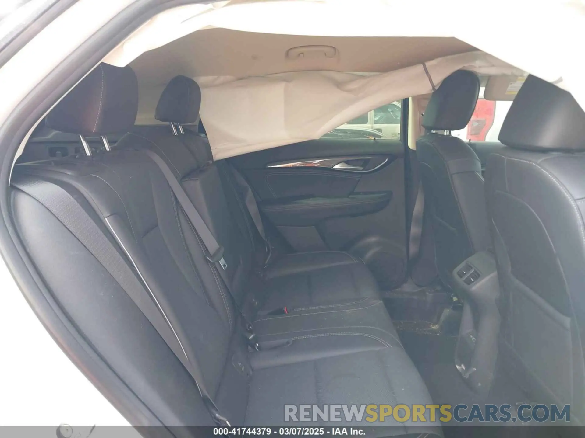 8 Photograph of a damaged car LRBFZPR41PD205116 BUICK ENVISION 2023