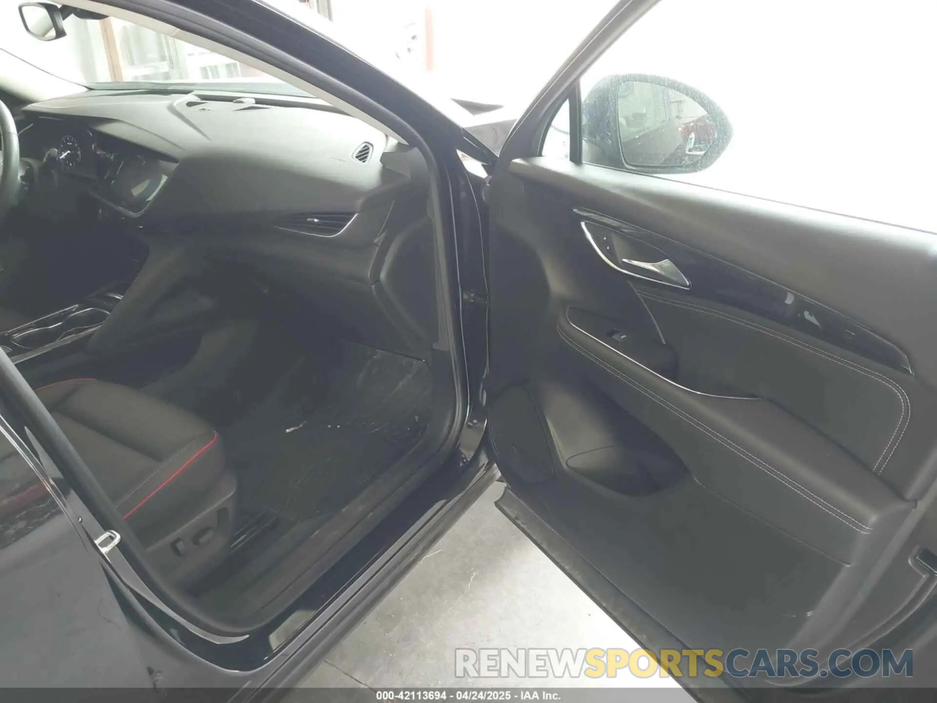 5 Photograph of a damaged car LRBFZPR4XPD189255 BUICK ENVISION 2023