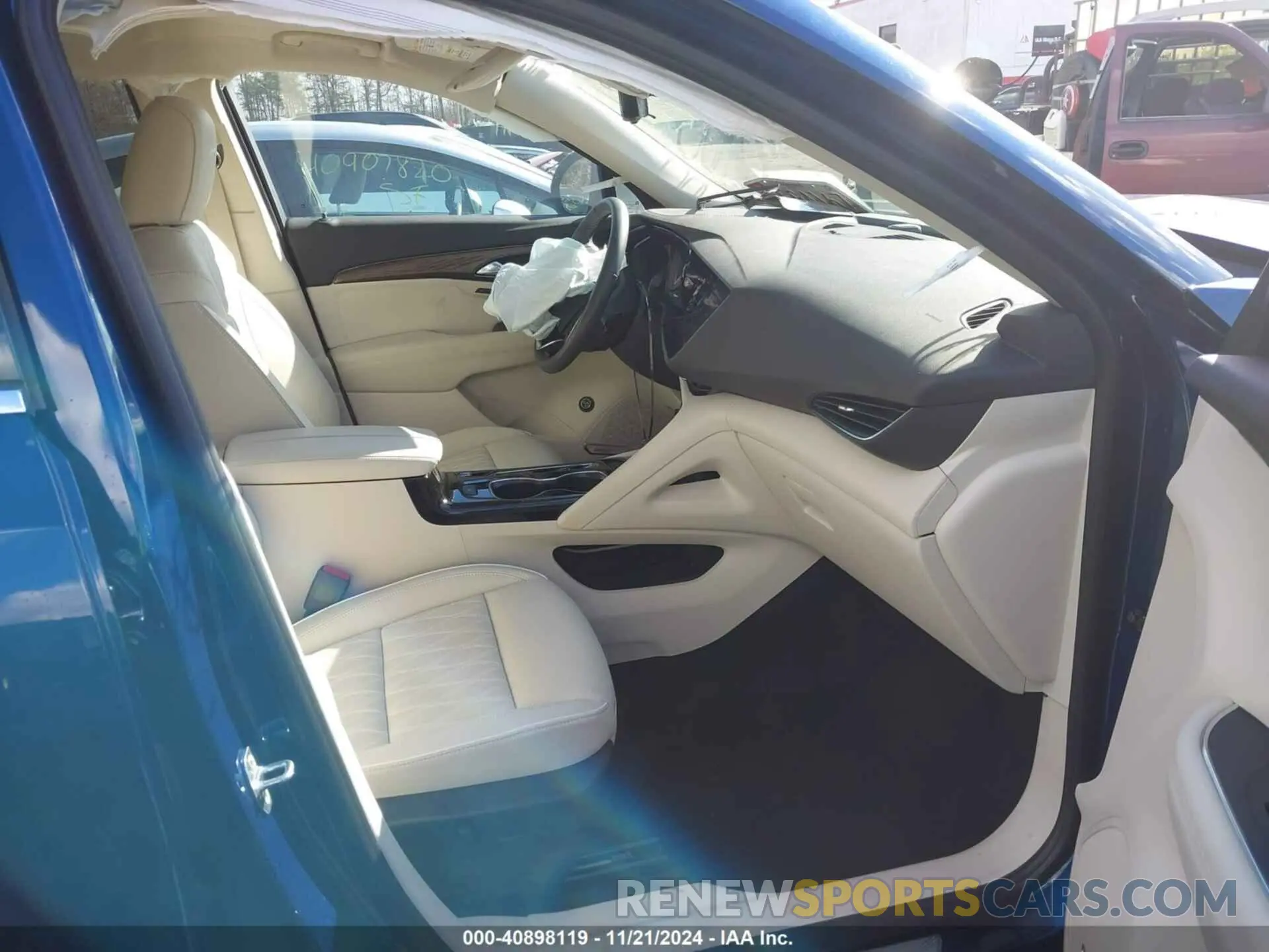 5 Photograph of a damaged car LRBFZSR41PD142604 BUICK ENVISION 2023