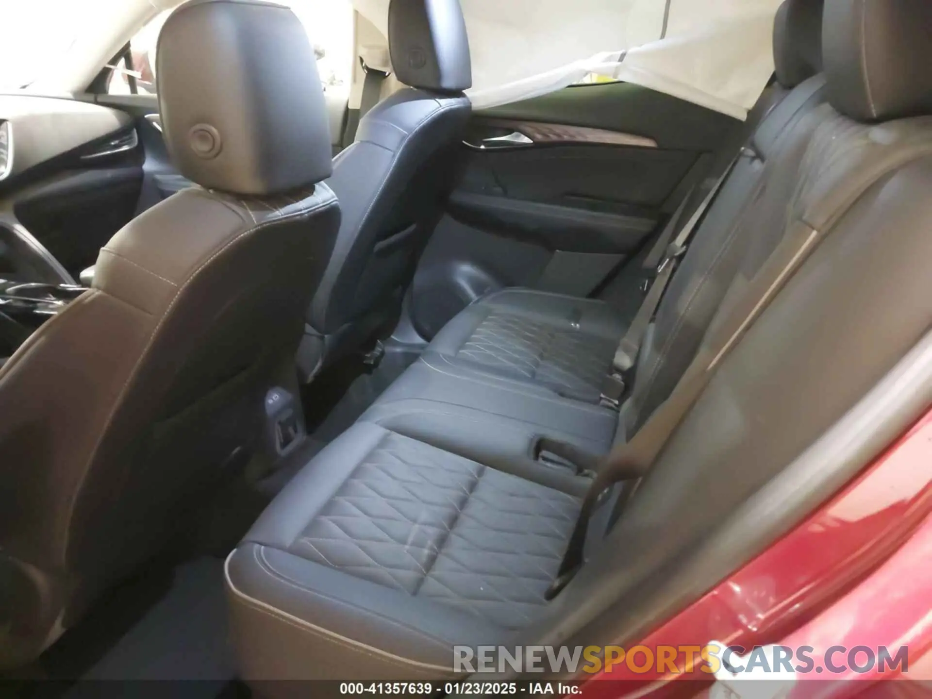 8 Photograph of a damaged car LRBFZSR42PD068254 BUICK ENVISION 2023