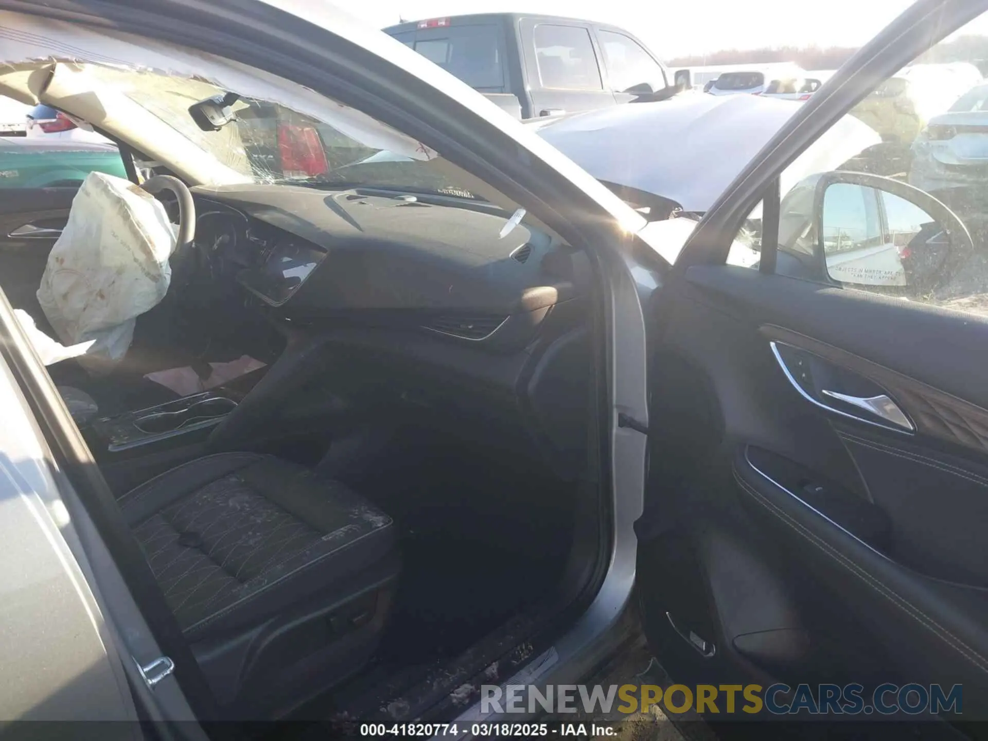 5 Photograph of a damaged car LRBFZSR47PD080240 BUICK ENVISION 2023
