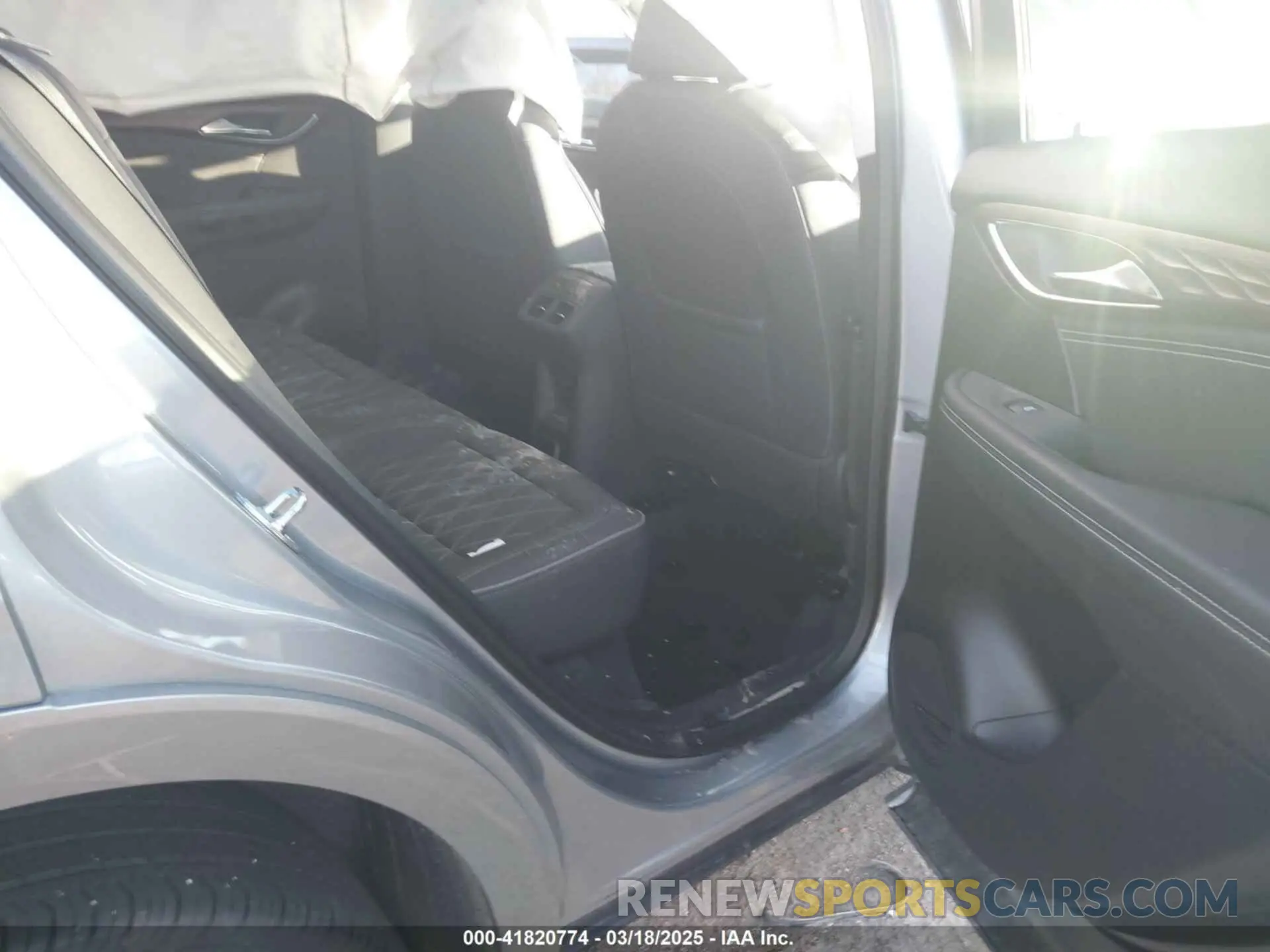 8 Photograph of a damaged car LRBFZSR47PD080240 BUICK ENVISION 2023