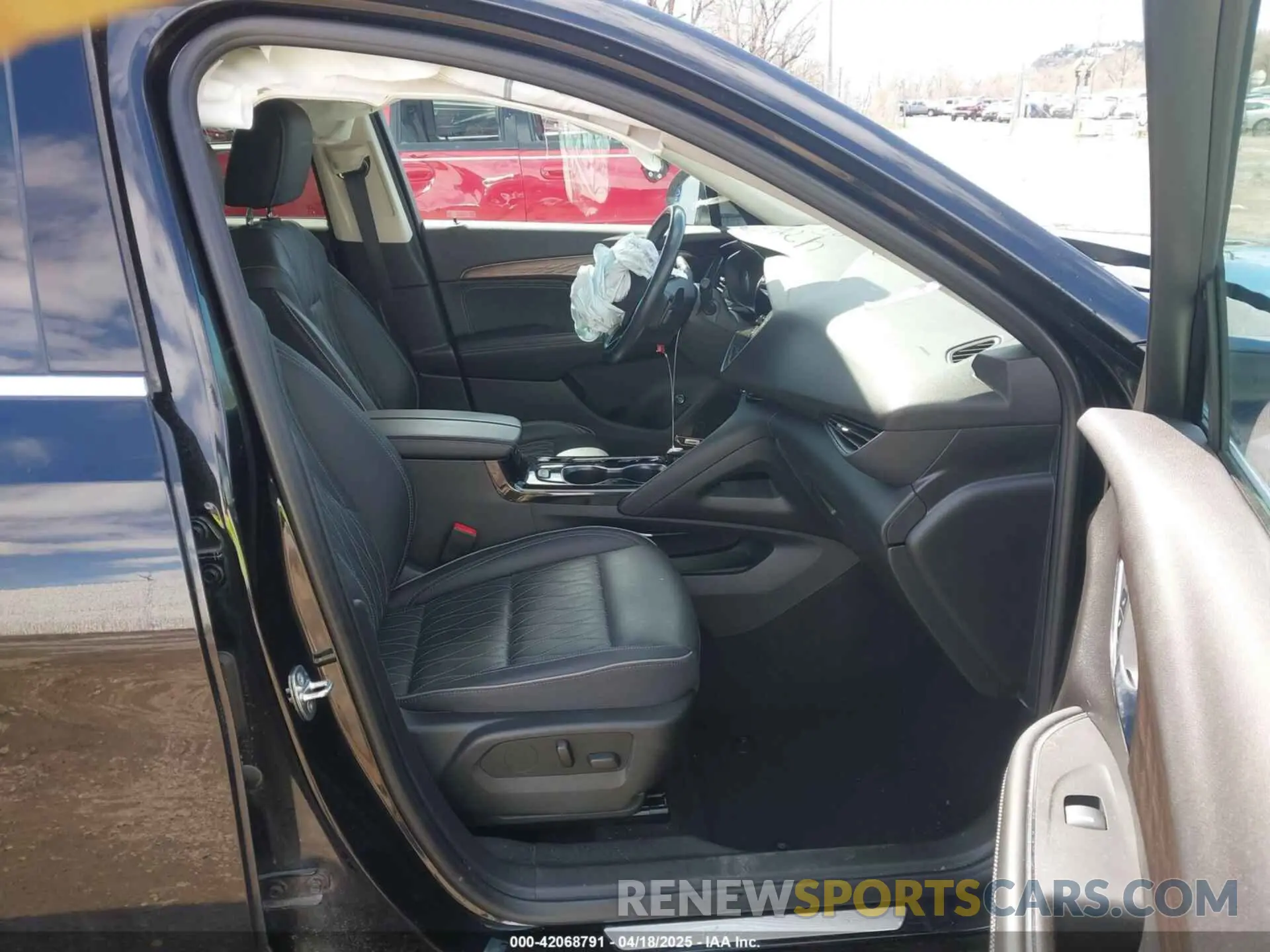 5 Photograph of a damaged car LRBFZSR49PD017883 BUICK ENVISION 2023