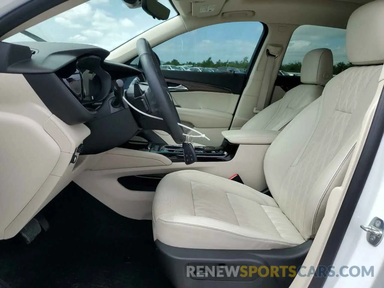7 Photograph of a damaged car LRBFZSR4XPD062931 BUICK ENVISION 2023
