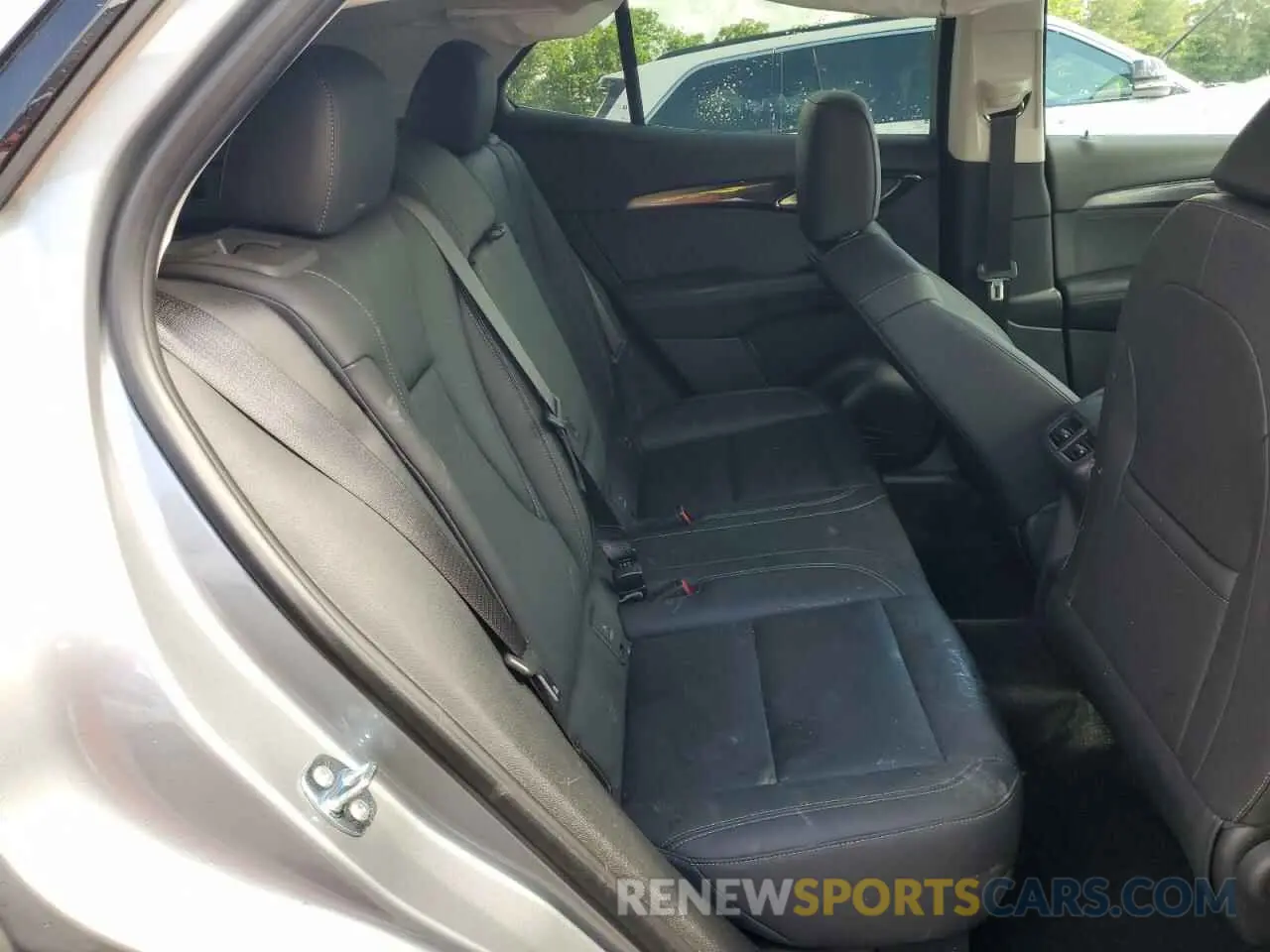11 Photograph of a damaged car LRBFZME41RD067987 BUICK ENVISION 2024