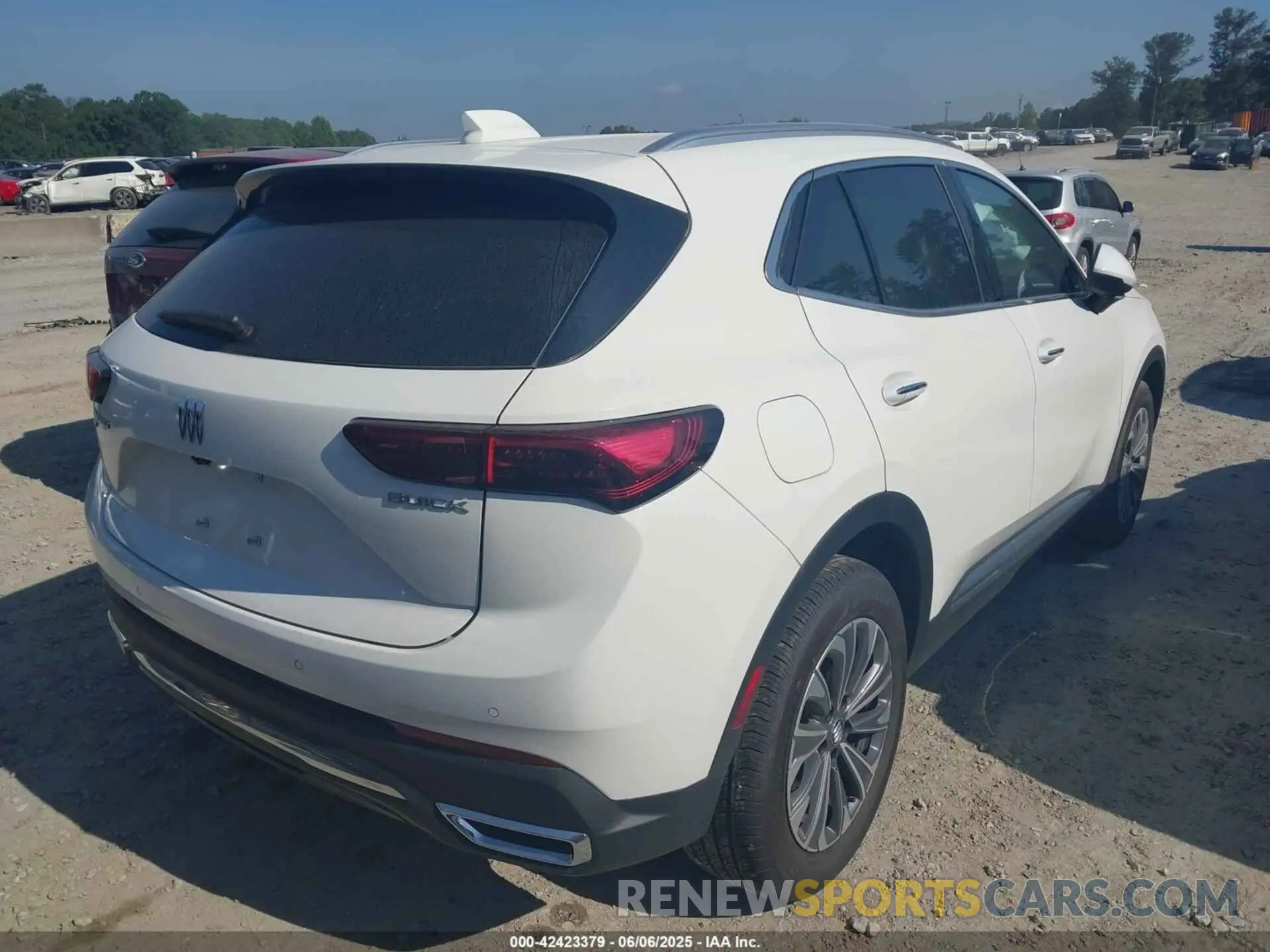 4 Photograph of a damaged car LRBFZME45RD071346 BUICK ENVISION 2024
