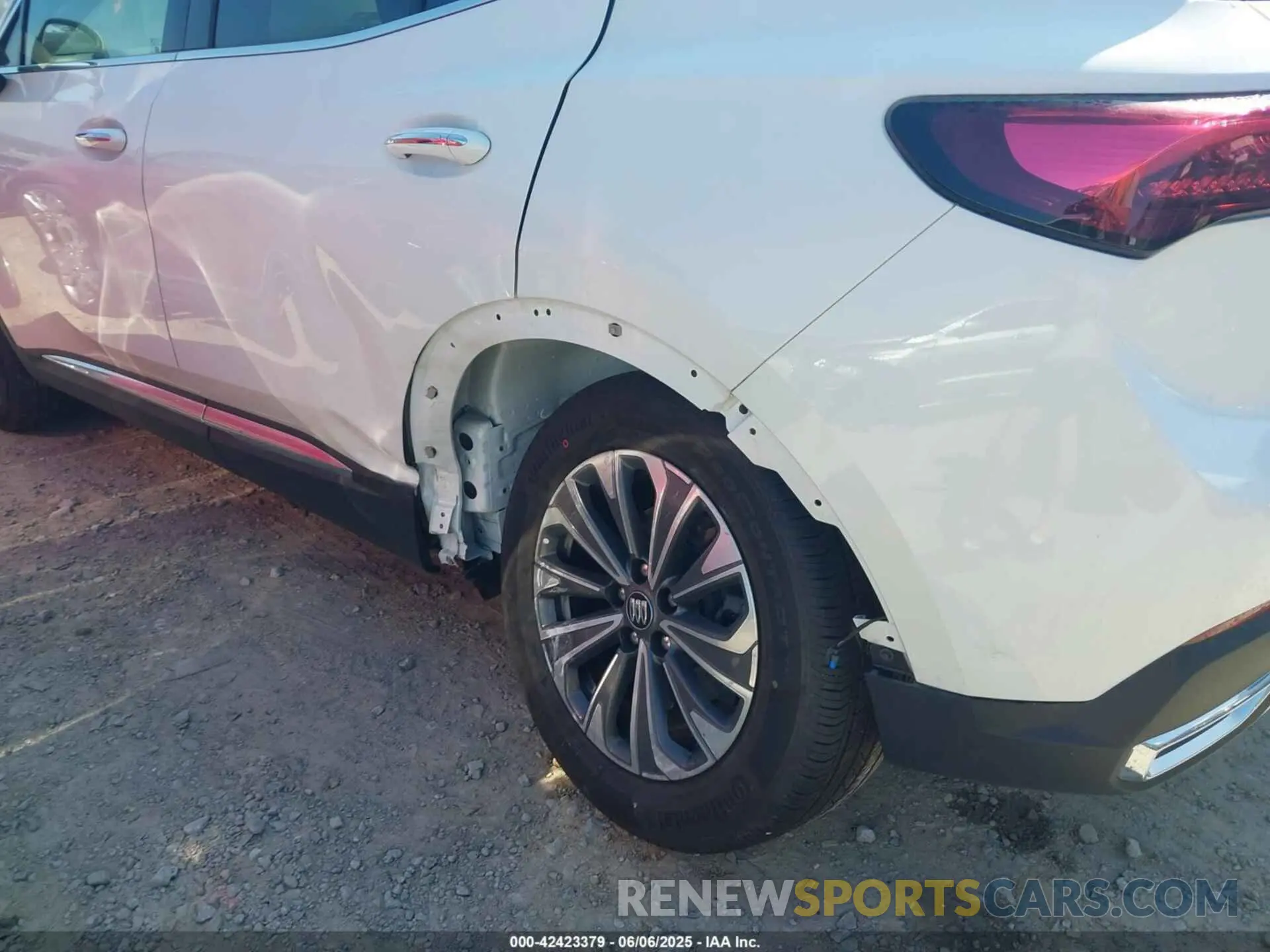 6 Photograph of a damaged car LRBFZME45RD071346 BUICK ENVISION 2024