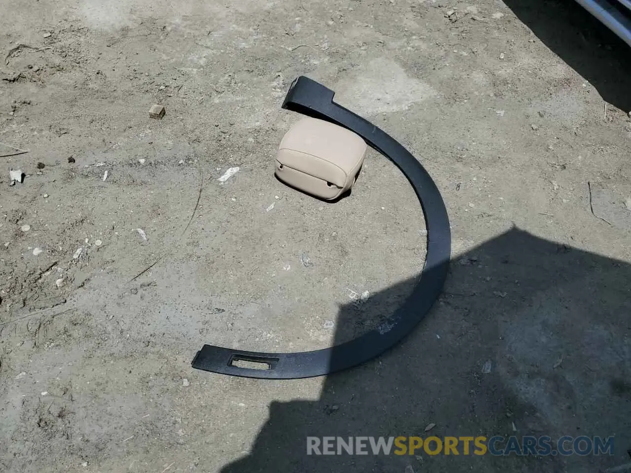 13 Photograph of a damaged car LRBFZME47RD013657 BUICK ENVISION 2024