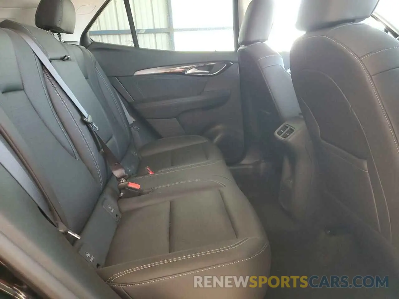 11 Photograph of a damaged car LRBFZME47RD071834 BUICK ENVISION 2024