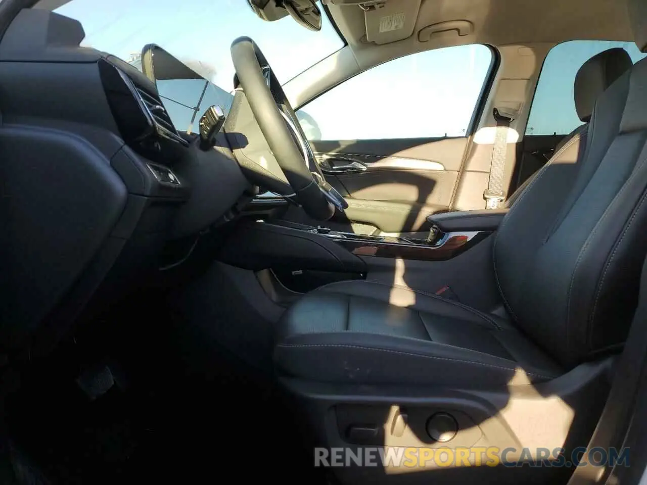 7 Photograph of a damaged car LRBFZME47RD073339 BUICK ENVISION 2024