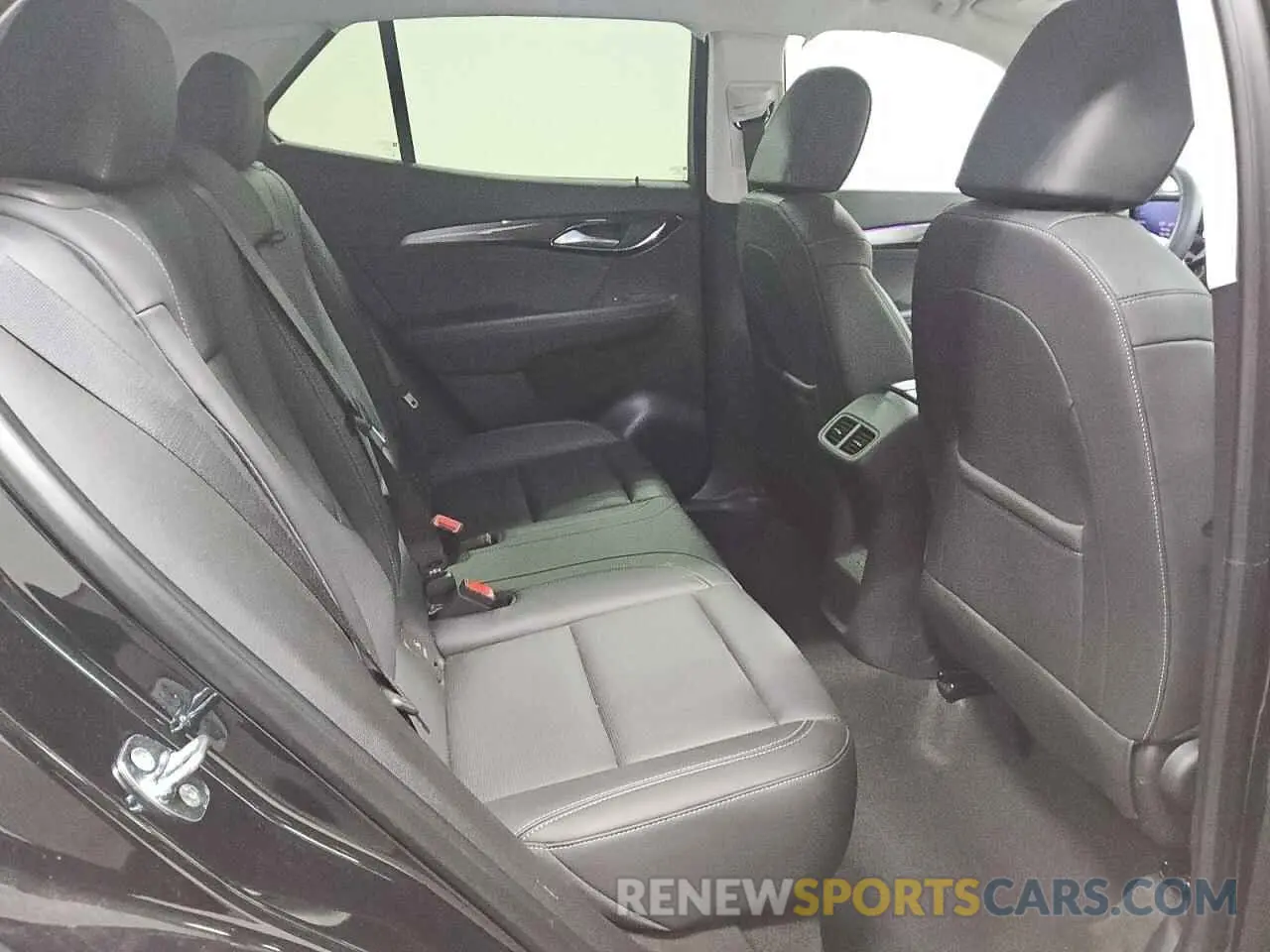 11 Photograph of a damaged car LRBFZME48RD068411 BUICK ENVISION 2024