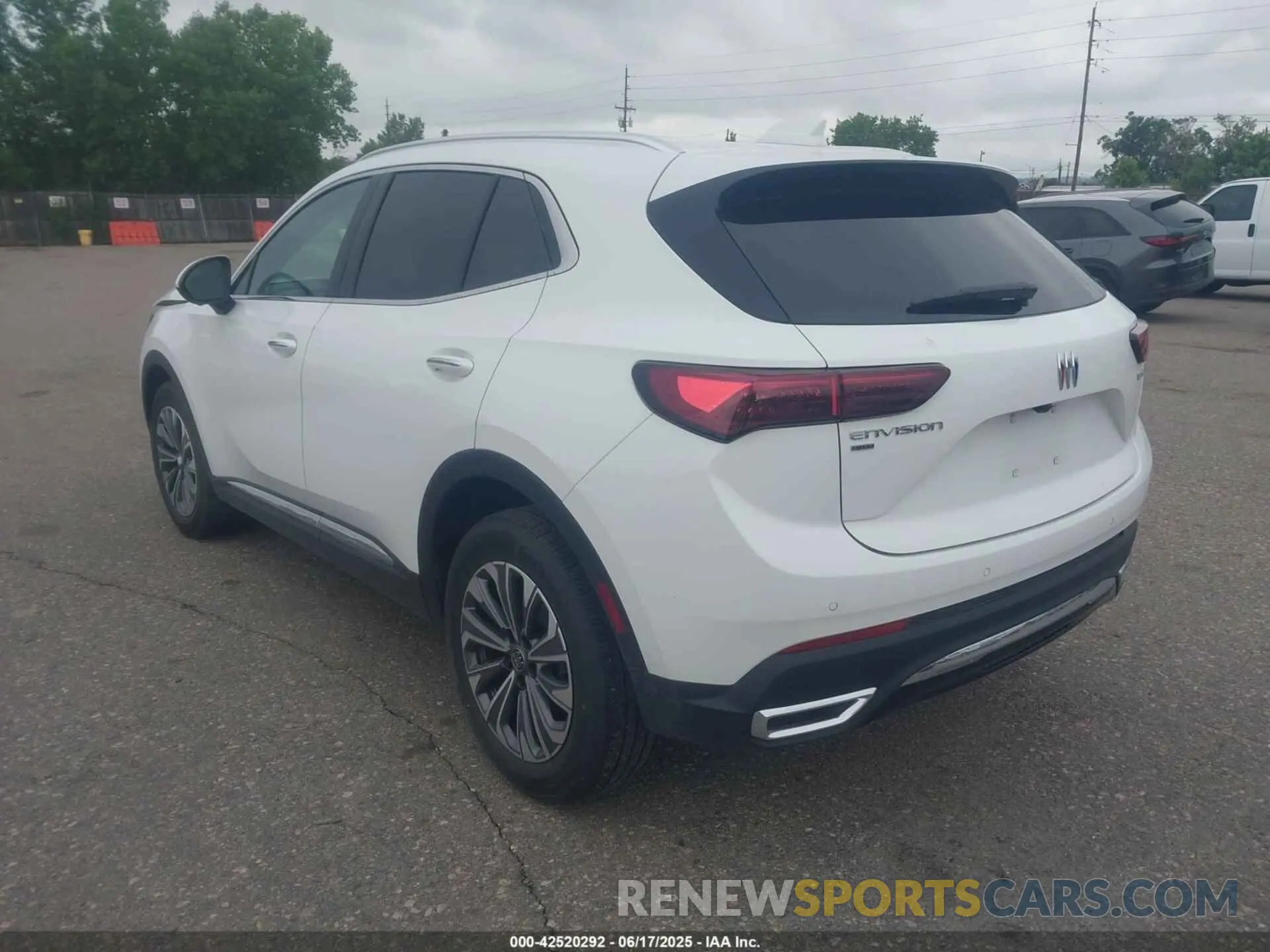 3 Photograph of a damaged car LRBFZME4XRD063548 BUICK ENVISION 2024
