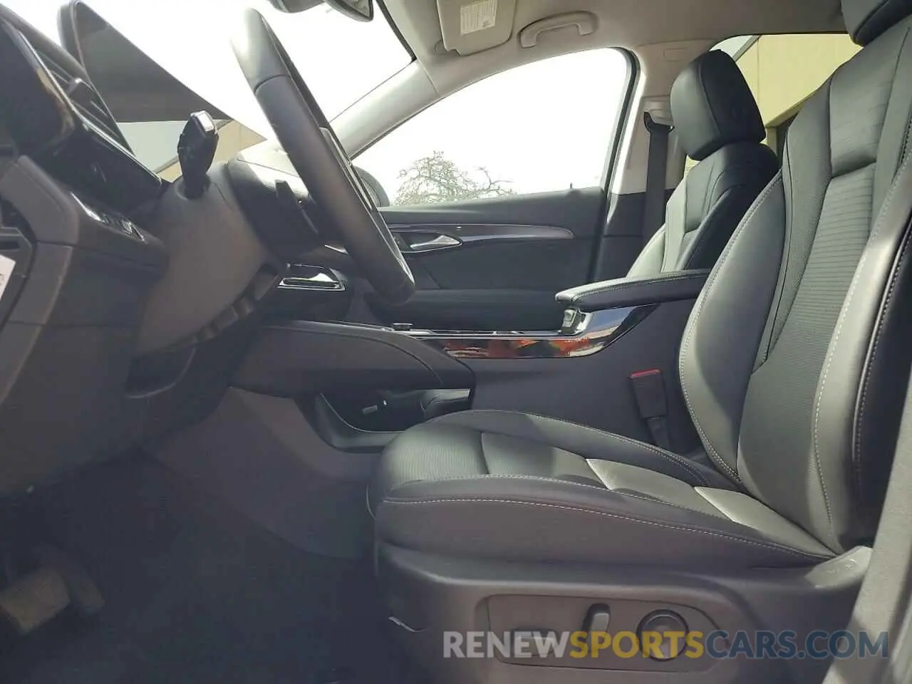 7 Photograph of a damaged car LRBFZME4XRD074873 BUICK ENVISION 2024