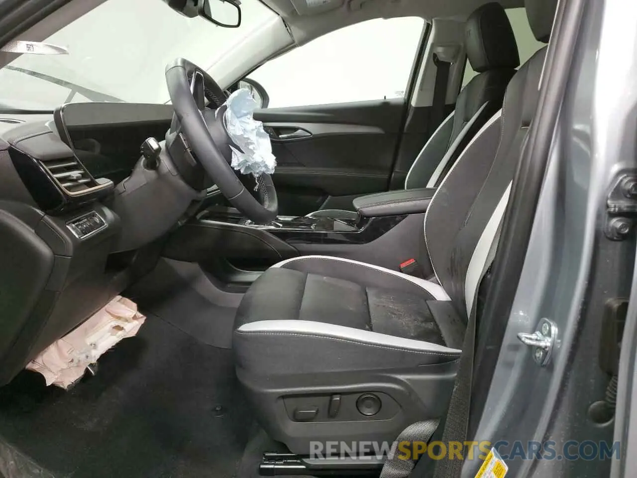 7 Photograph of a damaged car LRBFZPE40RD044847 BUICK ENVISION 2024