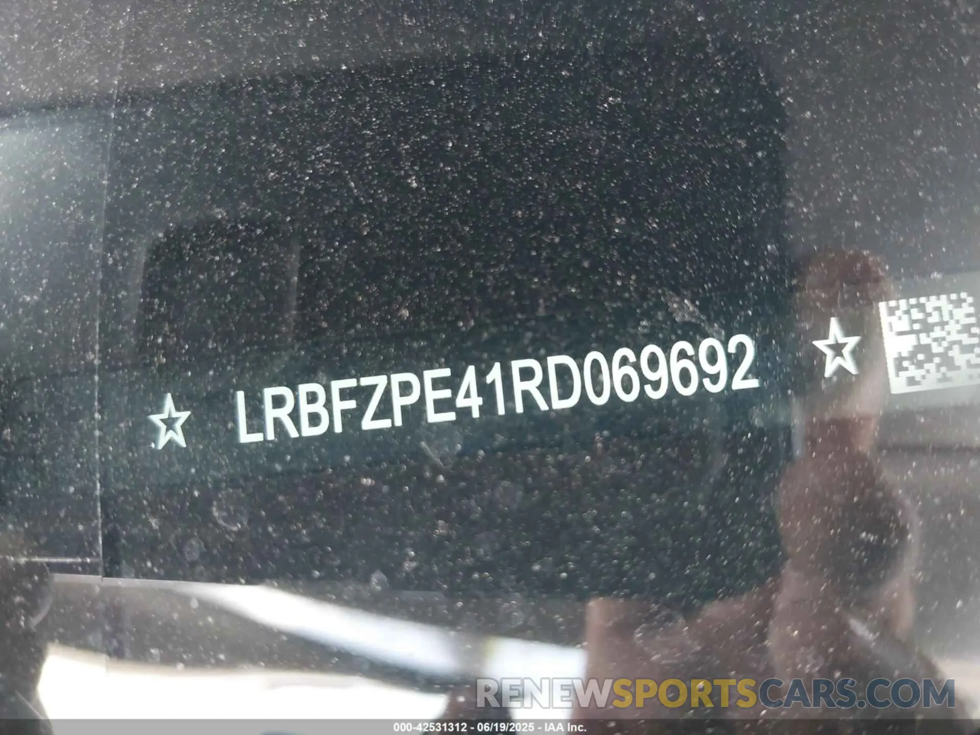9 Photograph of a damaged car LRBFZPE41RD069692 BUICK ENVISION 2024