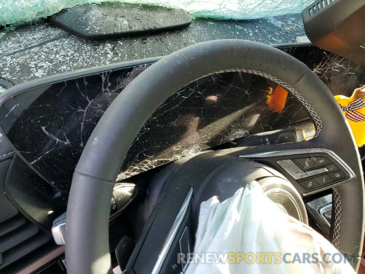 9 Photograph of a damaged car LRBFZPE42RD013986 BUICK ENVISION 2024