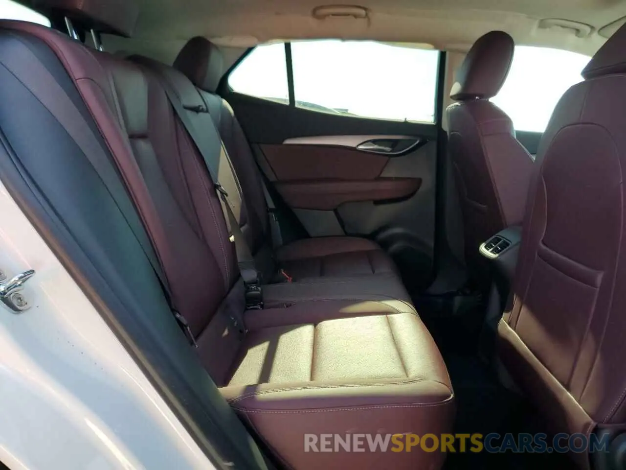 11 Photograph of a damaged car LRBFZPE43RD022387 BUICK ENVISION 2024