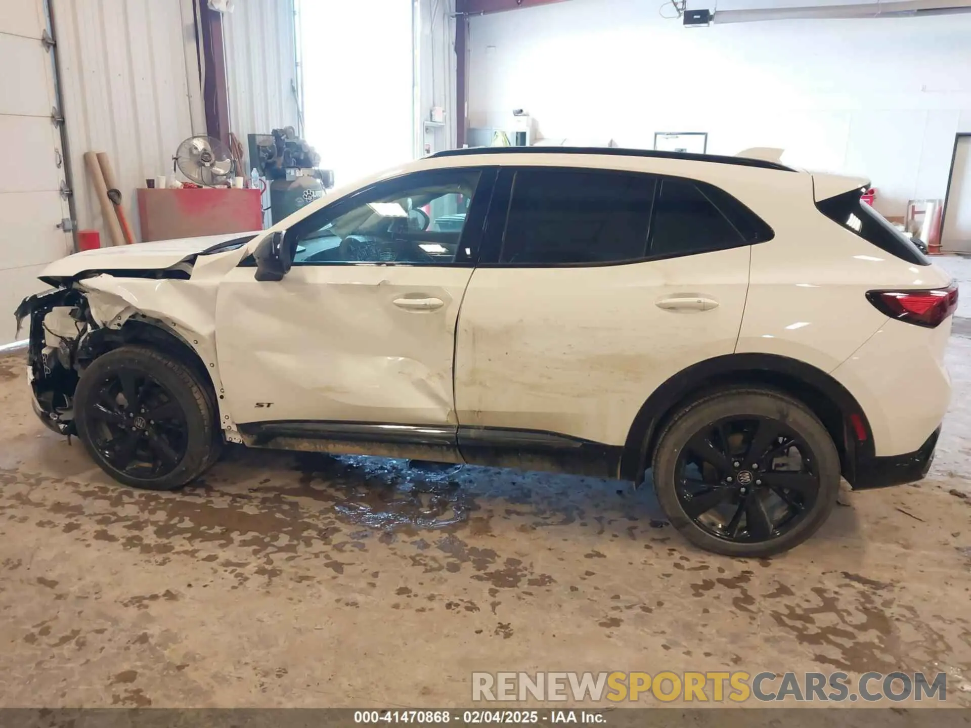 14 Photograph of a damaged car LRBFZPE47RD014485 BUICK ENVISION 2024