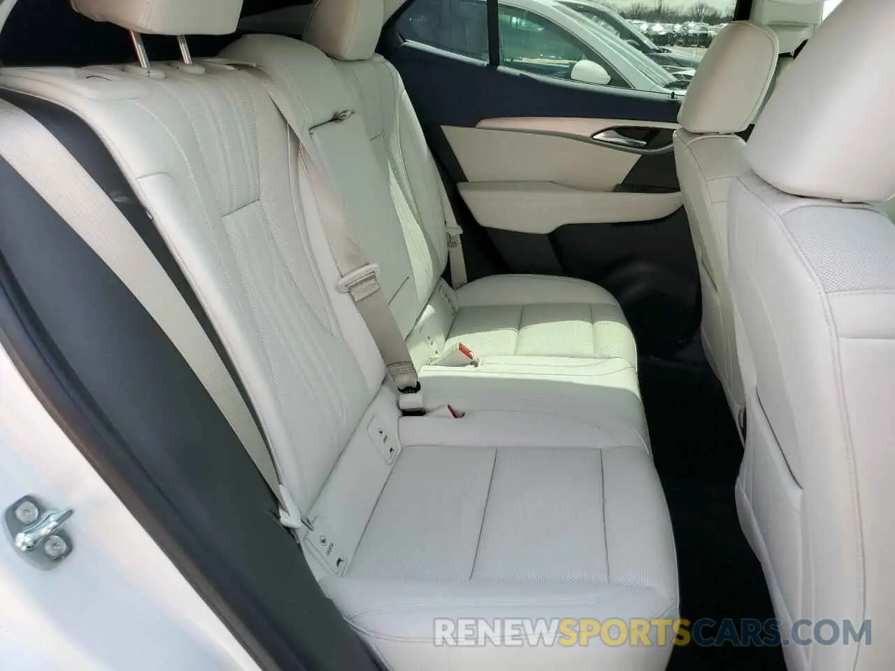 11 Photograph of a damaged car LRBFZME49SD005985 BUICK ENVISION 2025