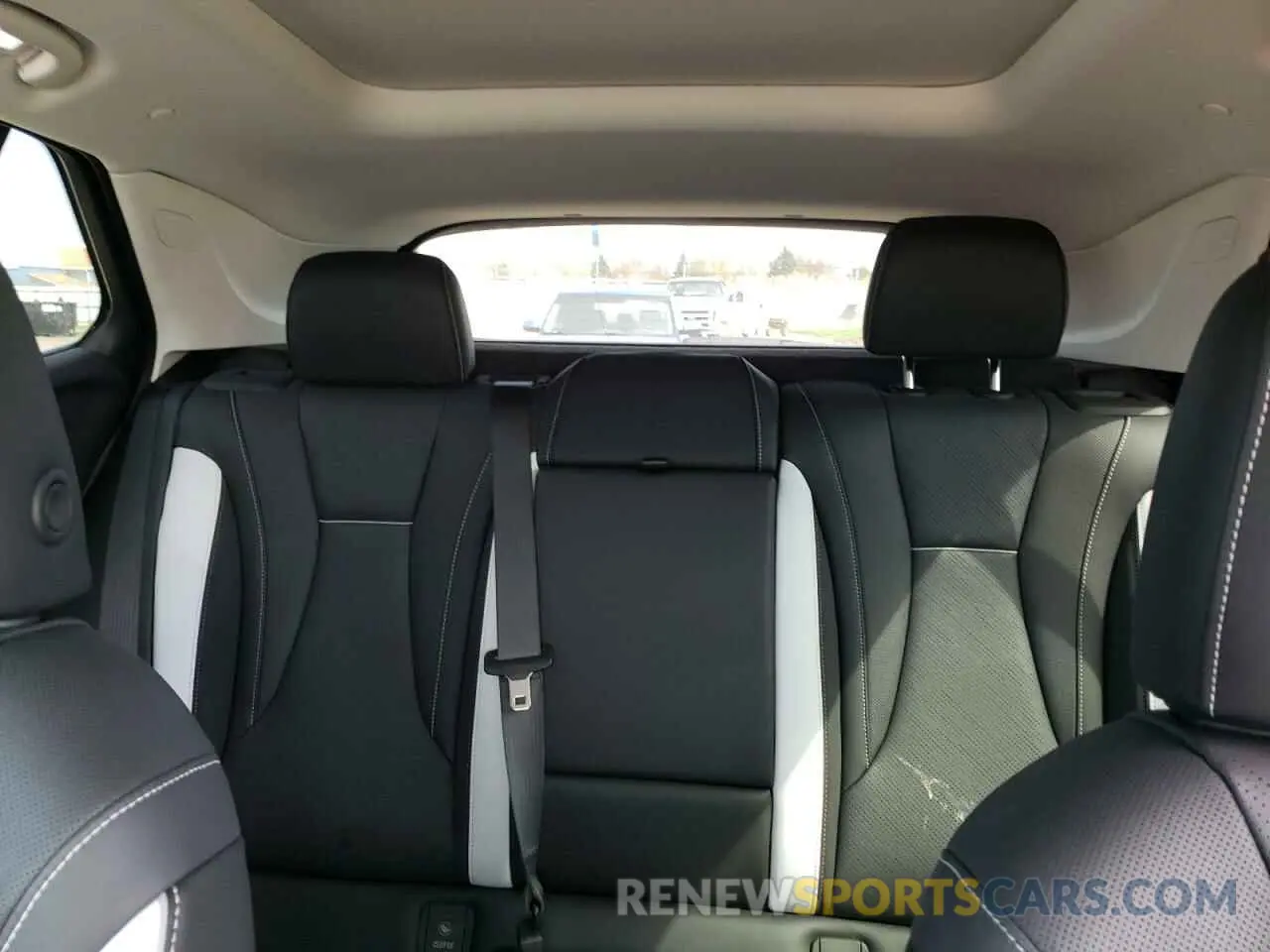 10 Photograph of a damaged car LRBFZLE43SD006124 BUICK ENVISION S 2025