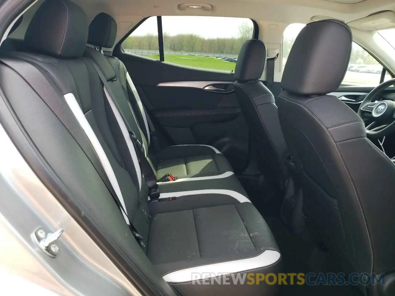 11 Photograph of a damaged car LRBFZLE43SD006124 BUICK ENVISION S 2025