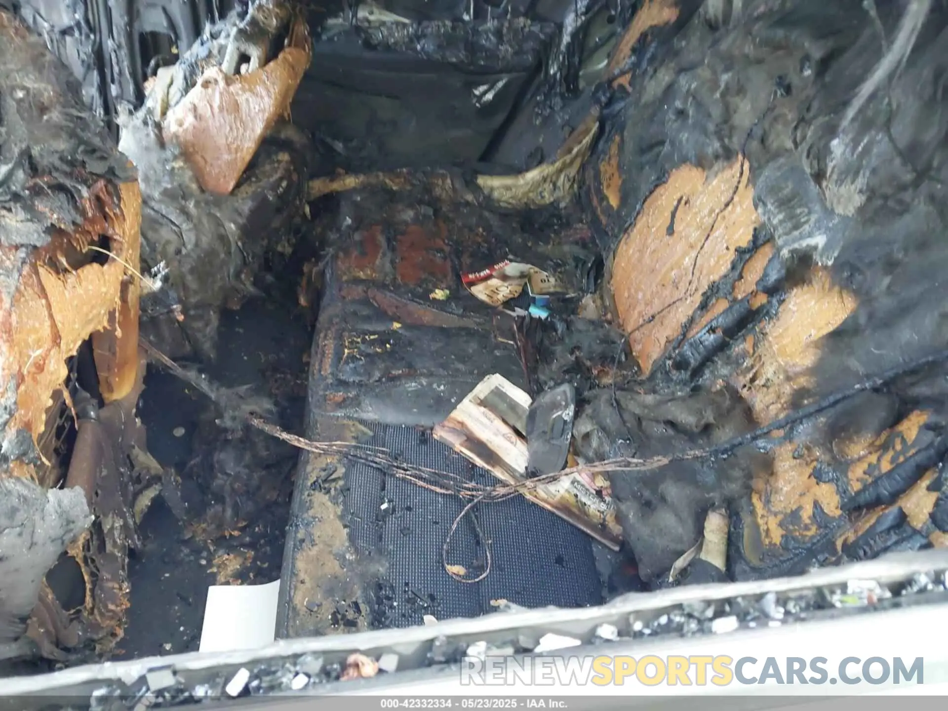 11 Photograph of a damaged car KL47LAE24RB137489 BUICK ENVISTA 2024