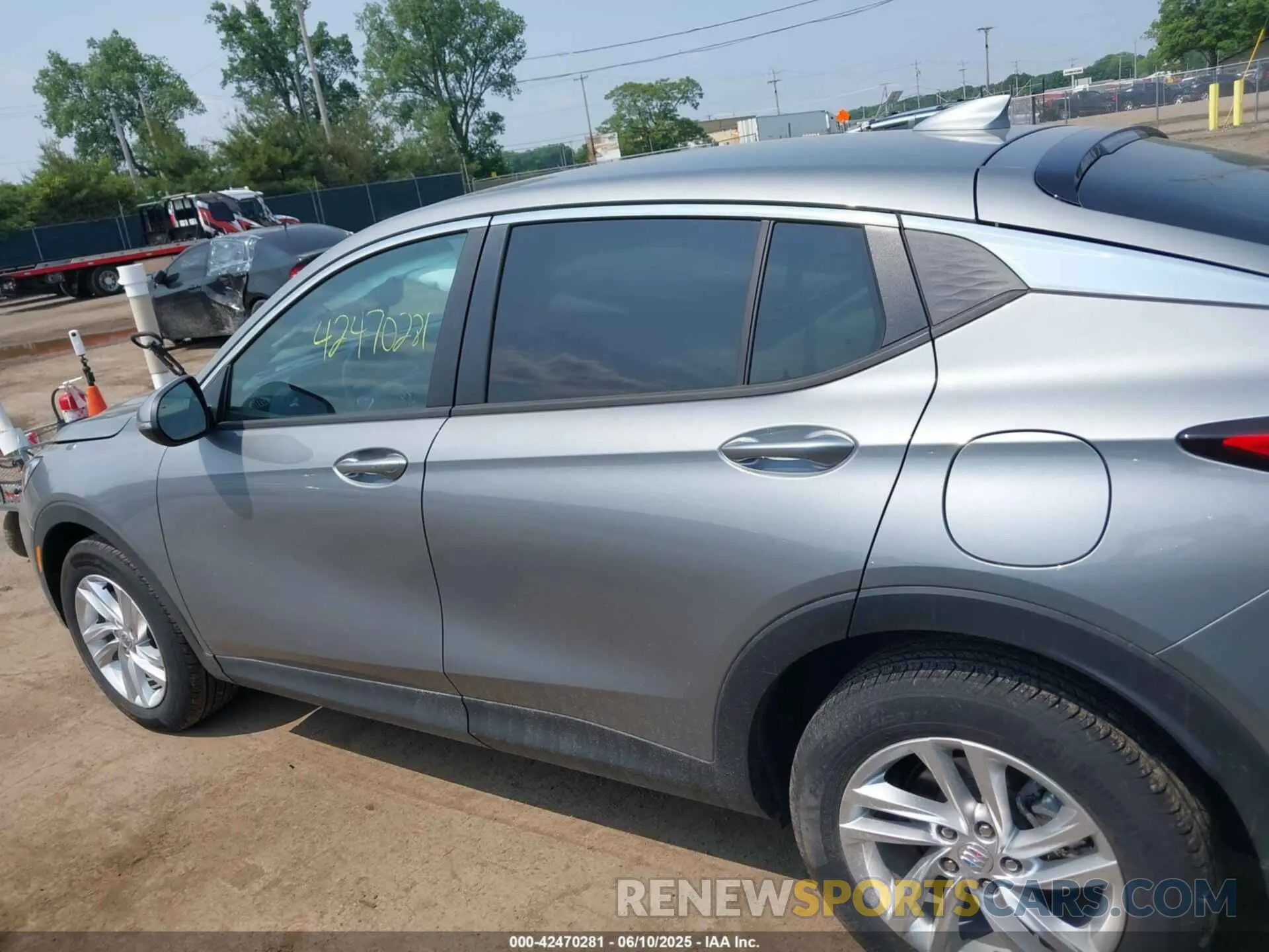 14 Photograph of a damaged car KL47LAE26RB022876 BUICK ENVISTA 2024