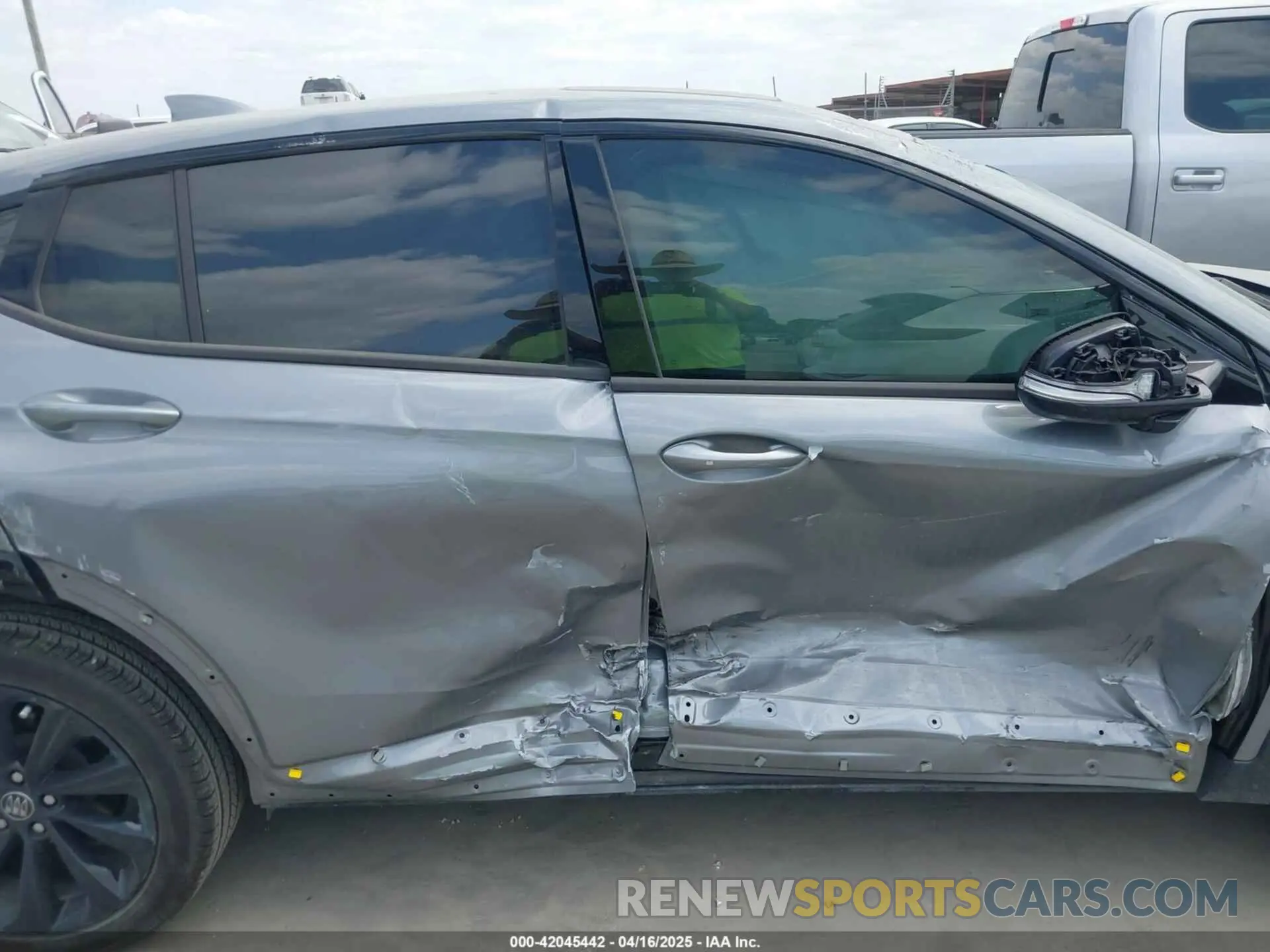 14 Photograph of a damaged car KL47LBE22RB154636 BUICK ENVISTA 2024