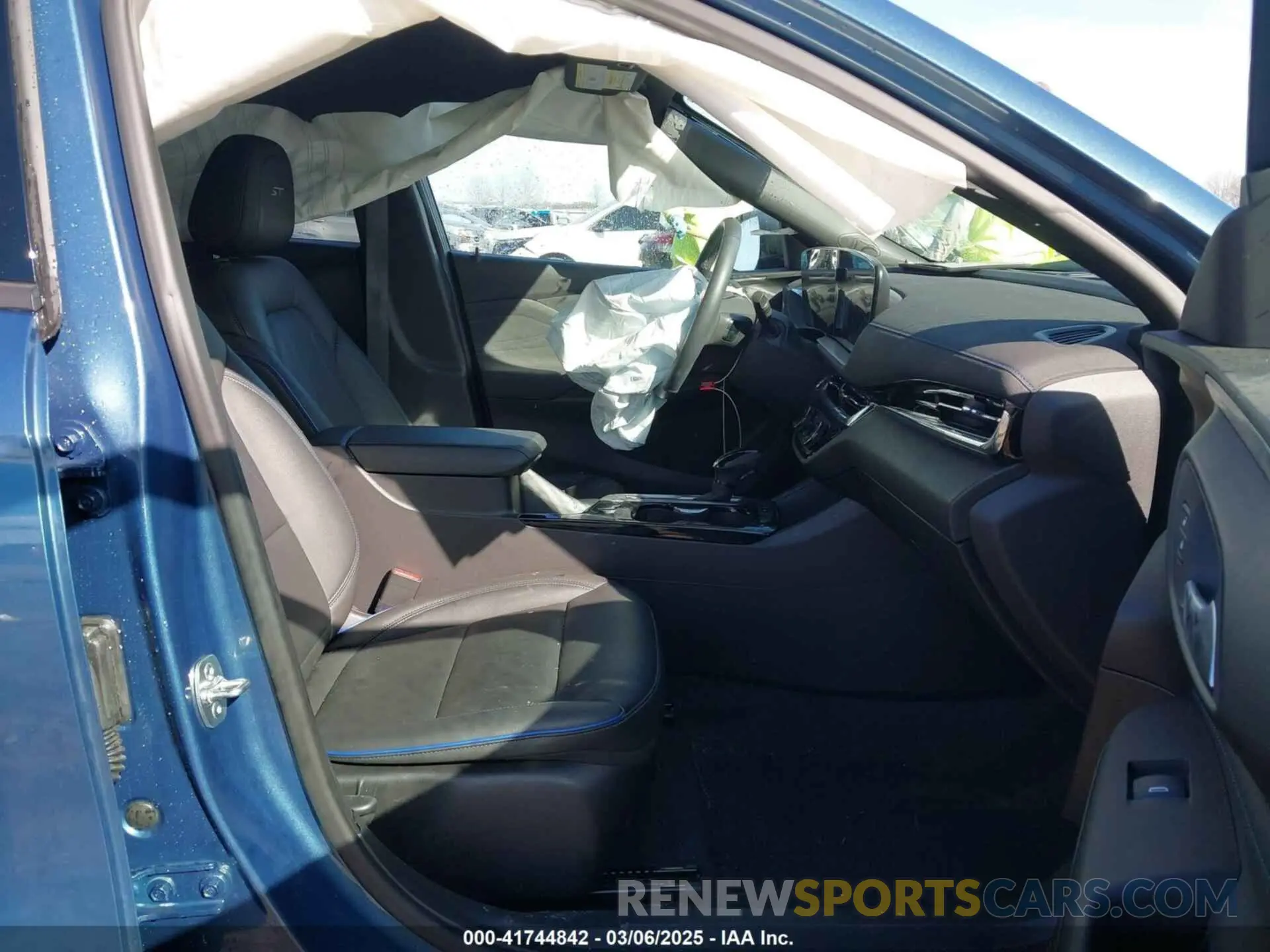 5 Photograph of a damaged car KL47LBE29RB222074 BUICK ENVISTA 2024