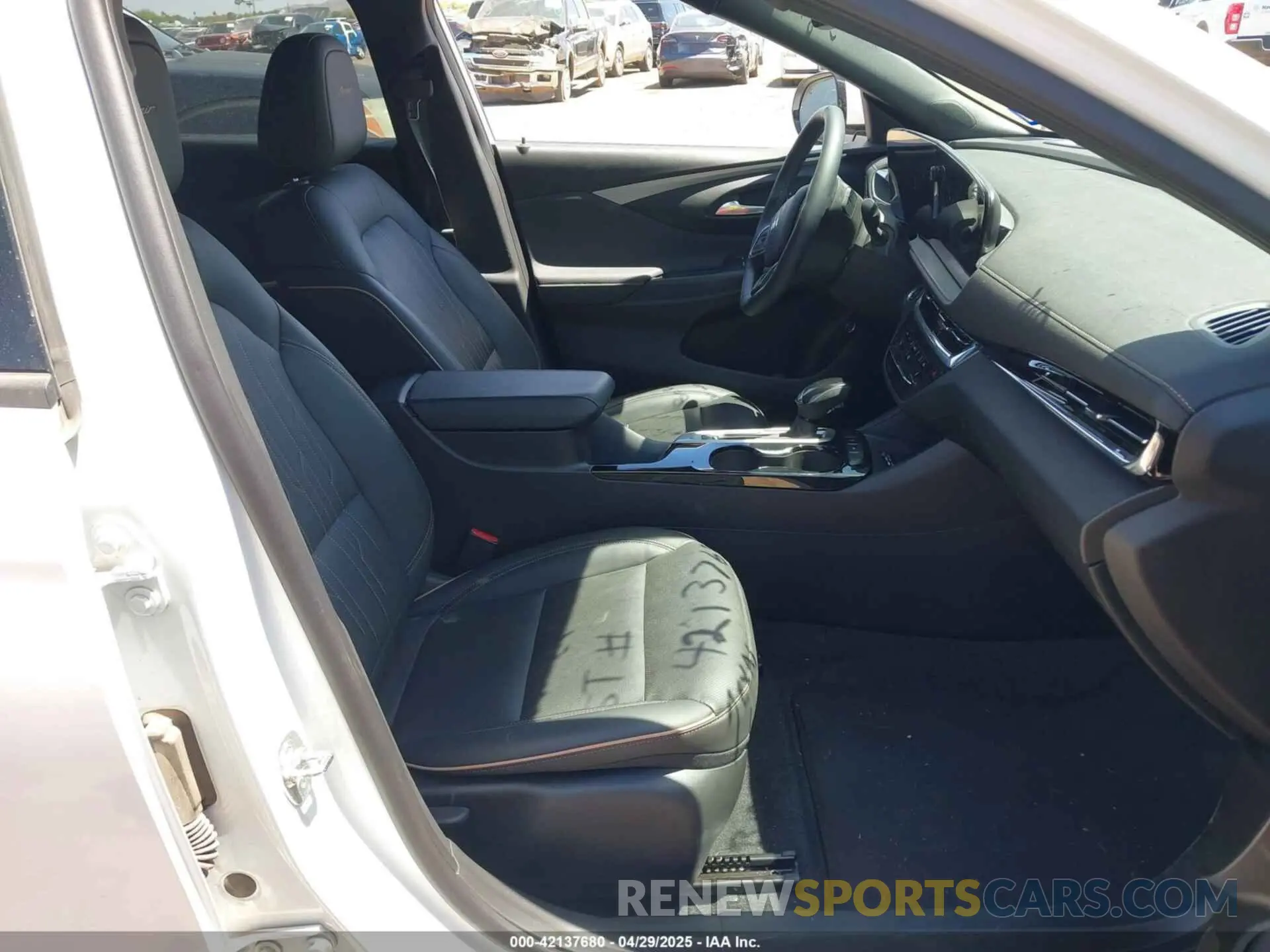 5 Photograph of a damaged car KL47LCE21RB056140 BUICK ENVISTA 2024