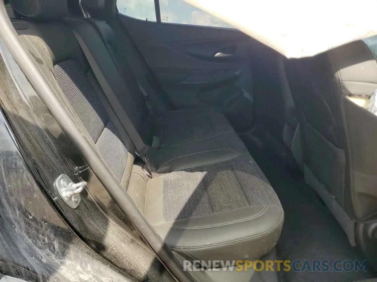 11 Photograph of a damaged car KL47LAE20RB088842 BUICK ENVISTA PR 2024