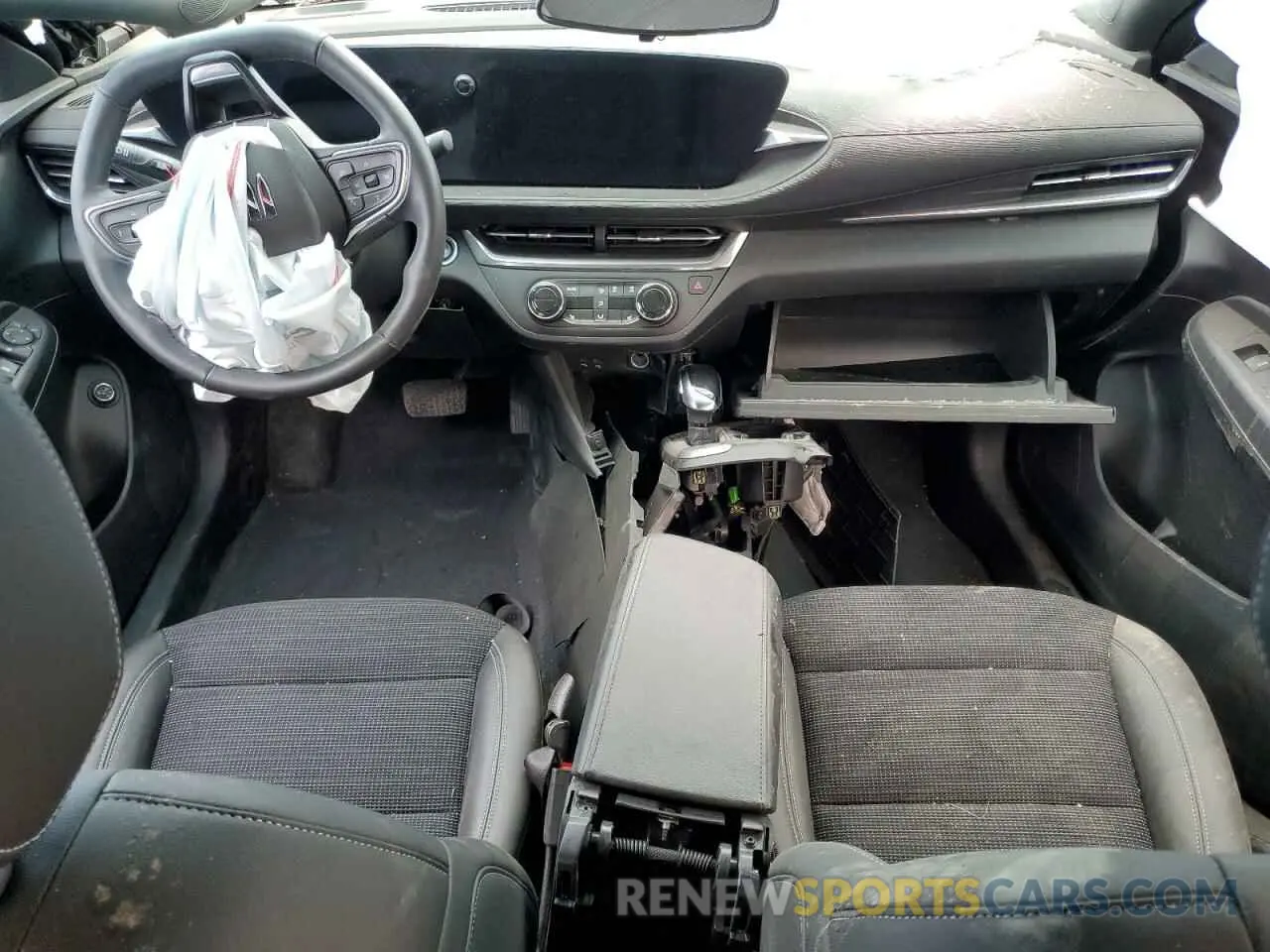 8 Photograph of a damaged car KL47LAE20RB088842 BUICK ENVISTA PR 2024