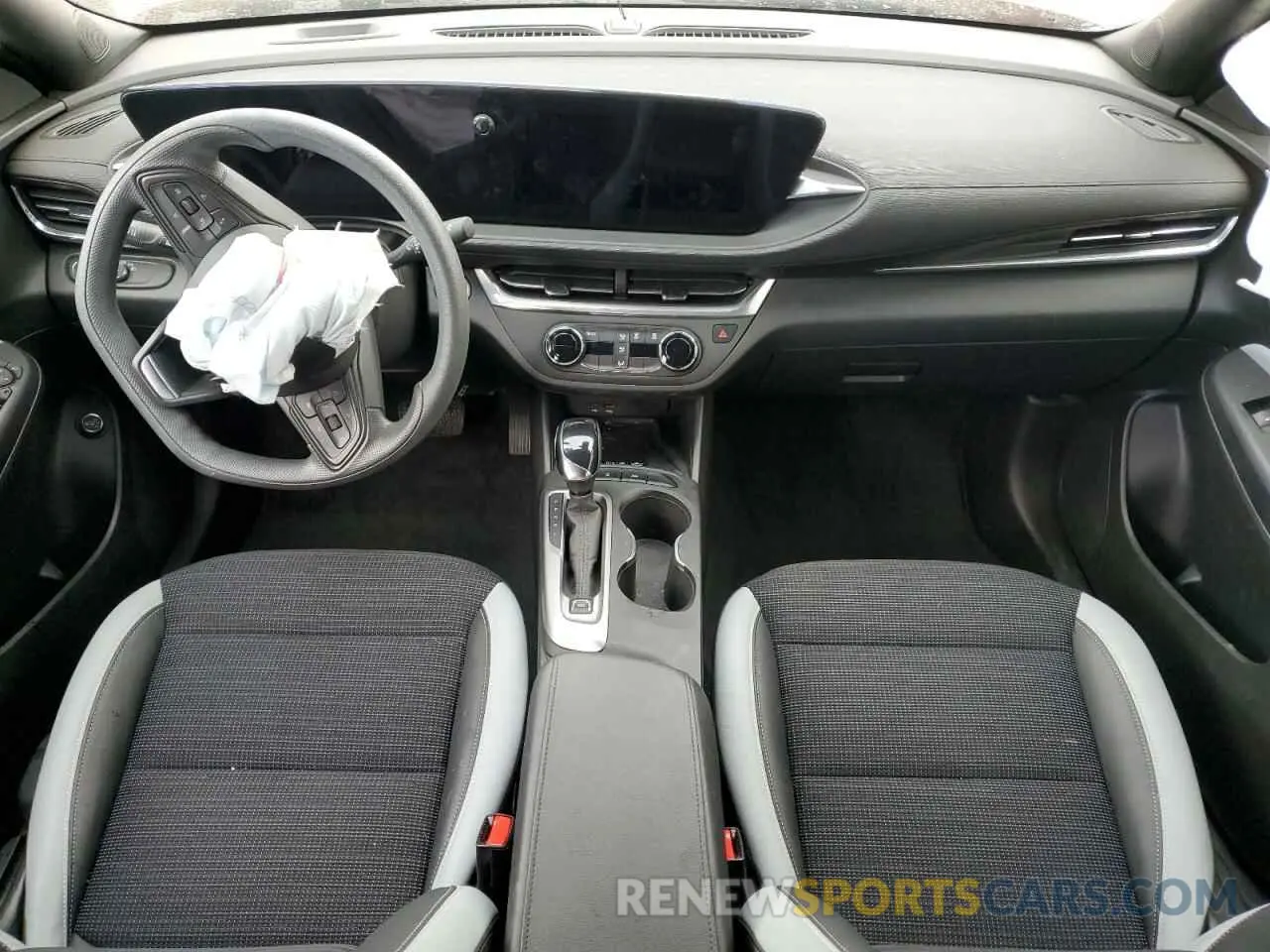 8 Photograph of a damaged car KL47LAE29RB125712 BUICK ENVISTA PR 2024