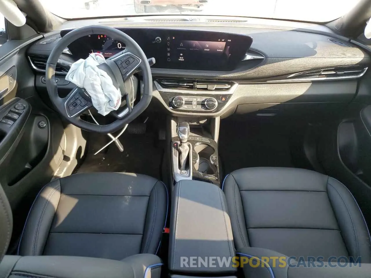 8 Photograph of a damaged car KL47LBE22RB069022 BUICK ENVISTA SP 2024