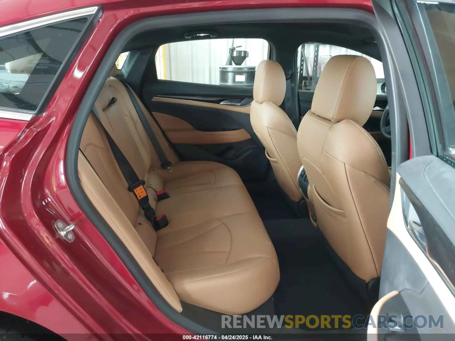 8 Photograph of a damaged car 1G4ZP5SS3KU104424 BUICK LACROSSE 2019