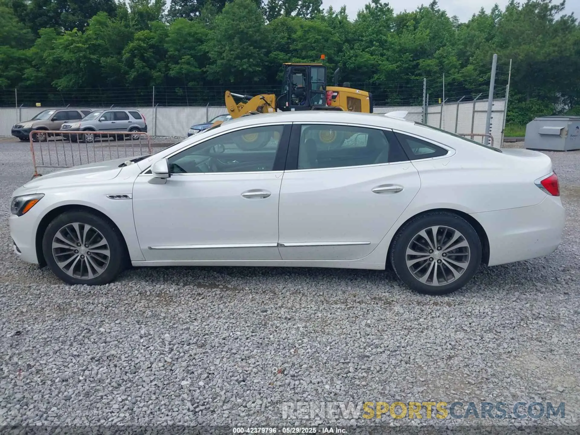 14 Photograph of a damaged car 1G4ZP5SS7KU103325 BUICK LACROSSE 2019