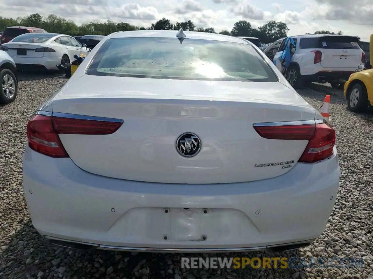 6 Photograph of a damaged car 1G4ZR5SS2KU127705 BUICK LACROSSE 2019