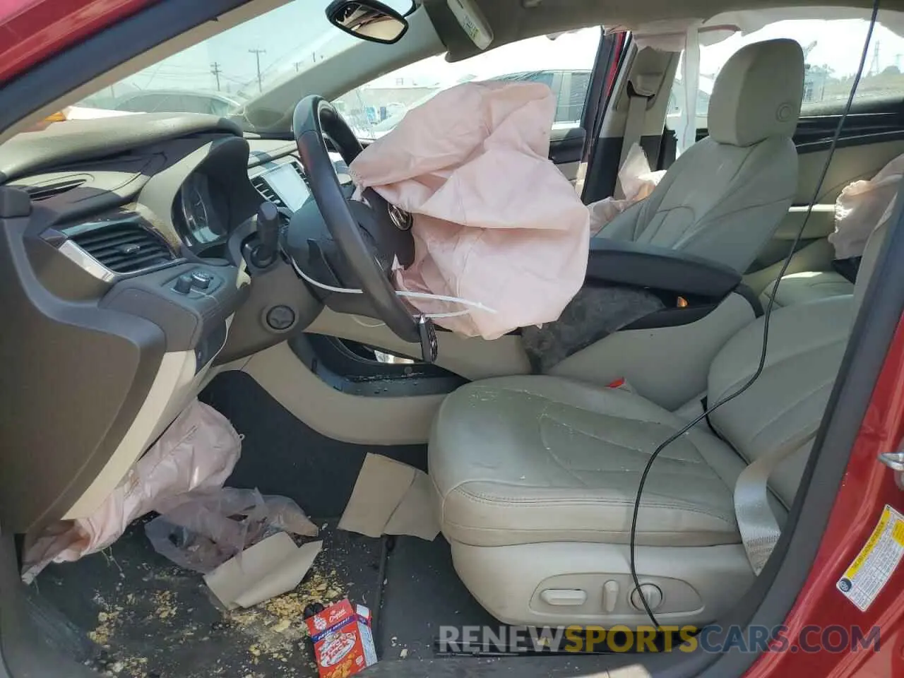 7 Photograph of a damaged car 1G4ZR5SS3KU100416 BUICK LACROSSE 2019