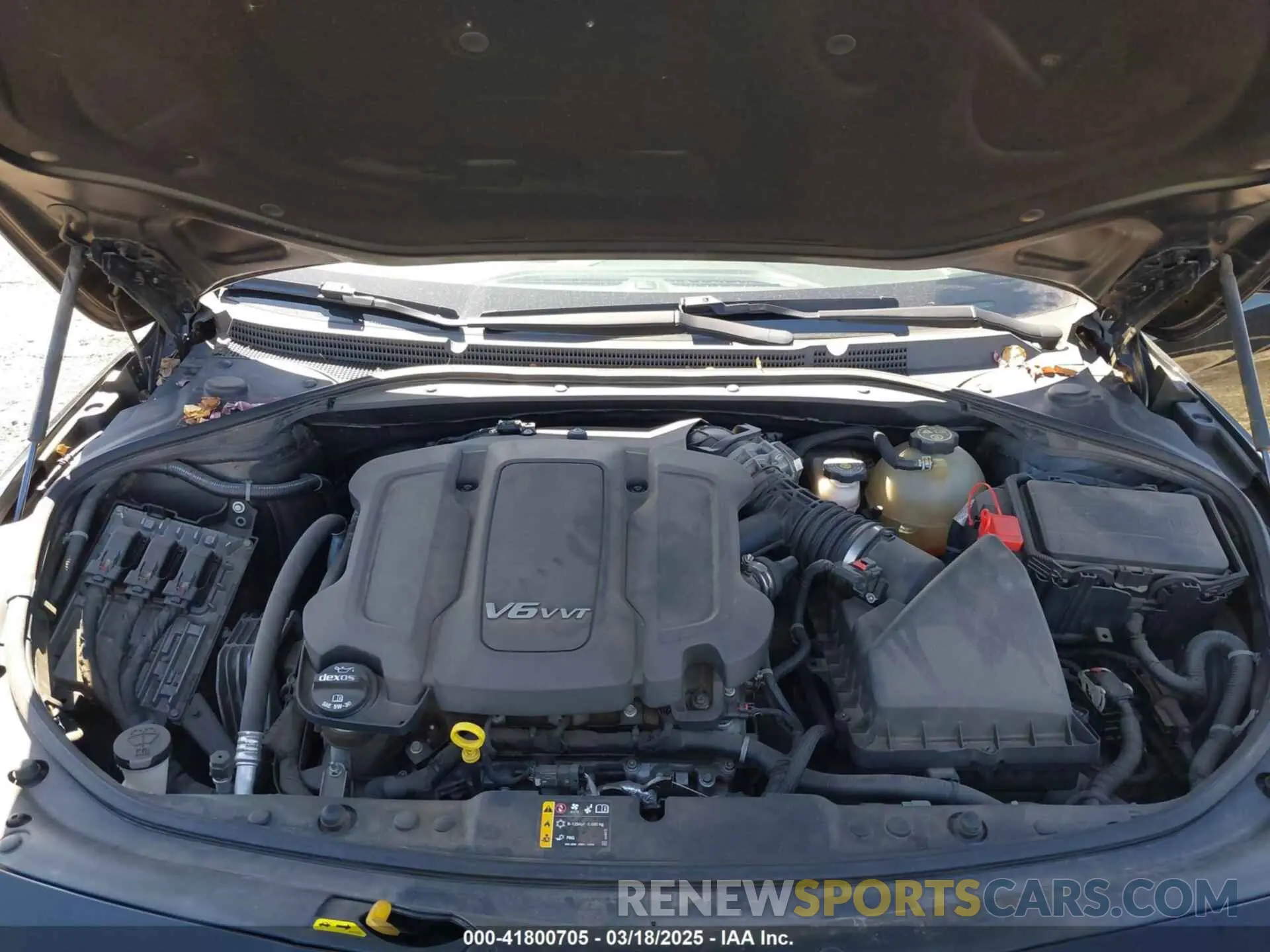10 Photograph of a damaged car 1G4ZR5SS6KU126198 BUICK LACROSSE 2019