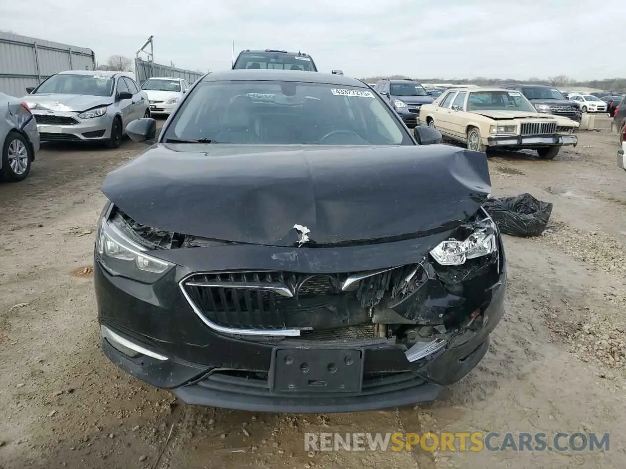 5 Photograph of a damaged car W04GN6SX5K1016909 BUICK REGAL 2019
