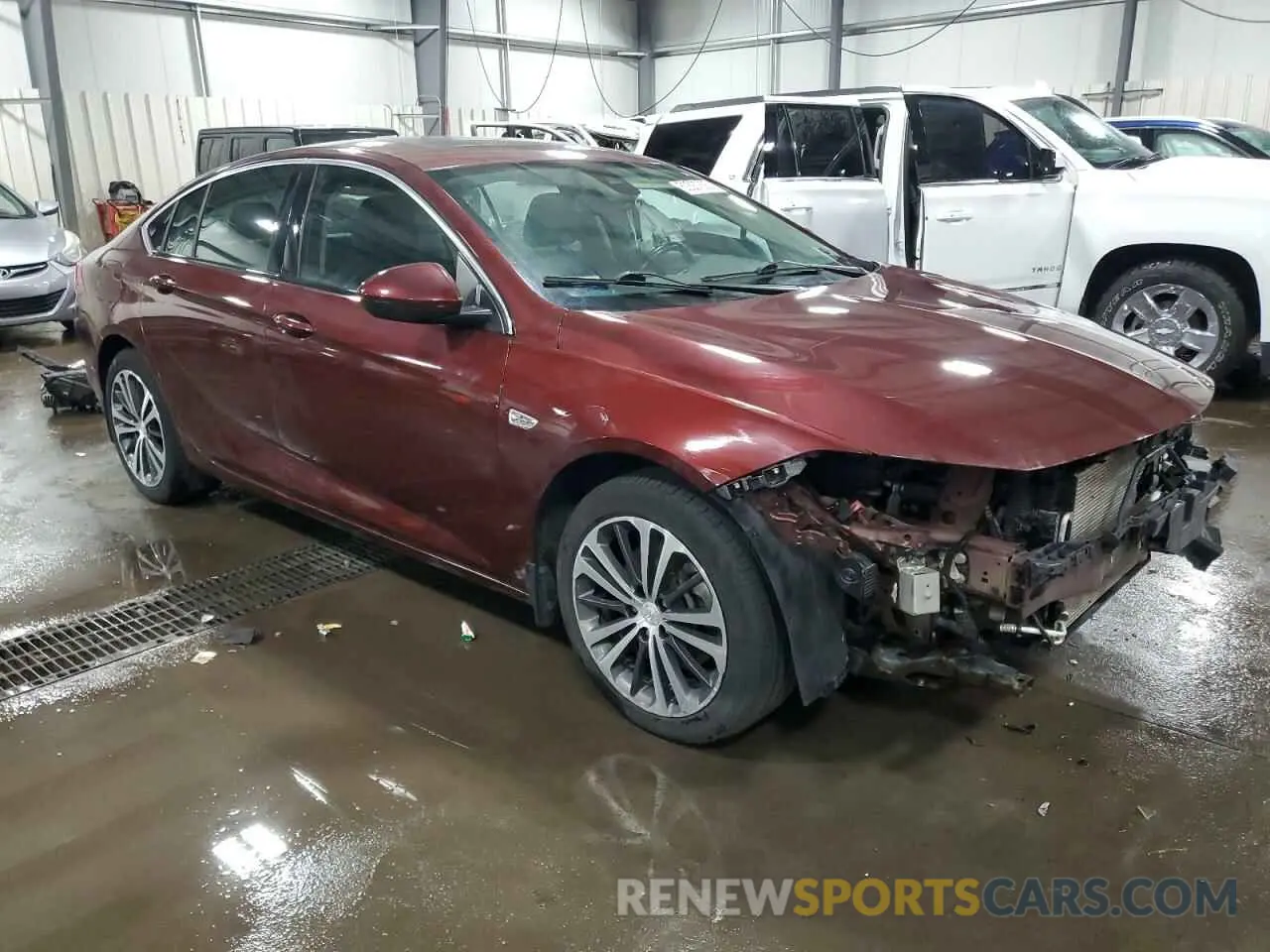 4 Photograph of a damaged car W04GR6SX8K1010753 BUICK REGAL 2019