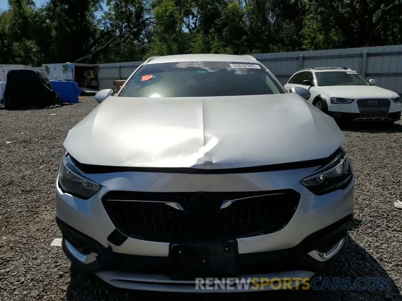 5 Photograph of a damaged car W04GU8SX5K1028332 BUICK REGAL 2019