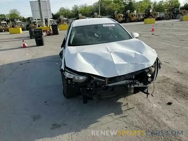 11 Photograph of a damaged car W04GU8SXXK1002258 BUICK REGAL 2019