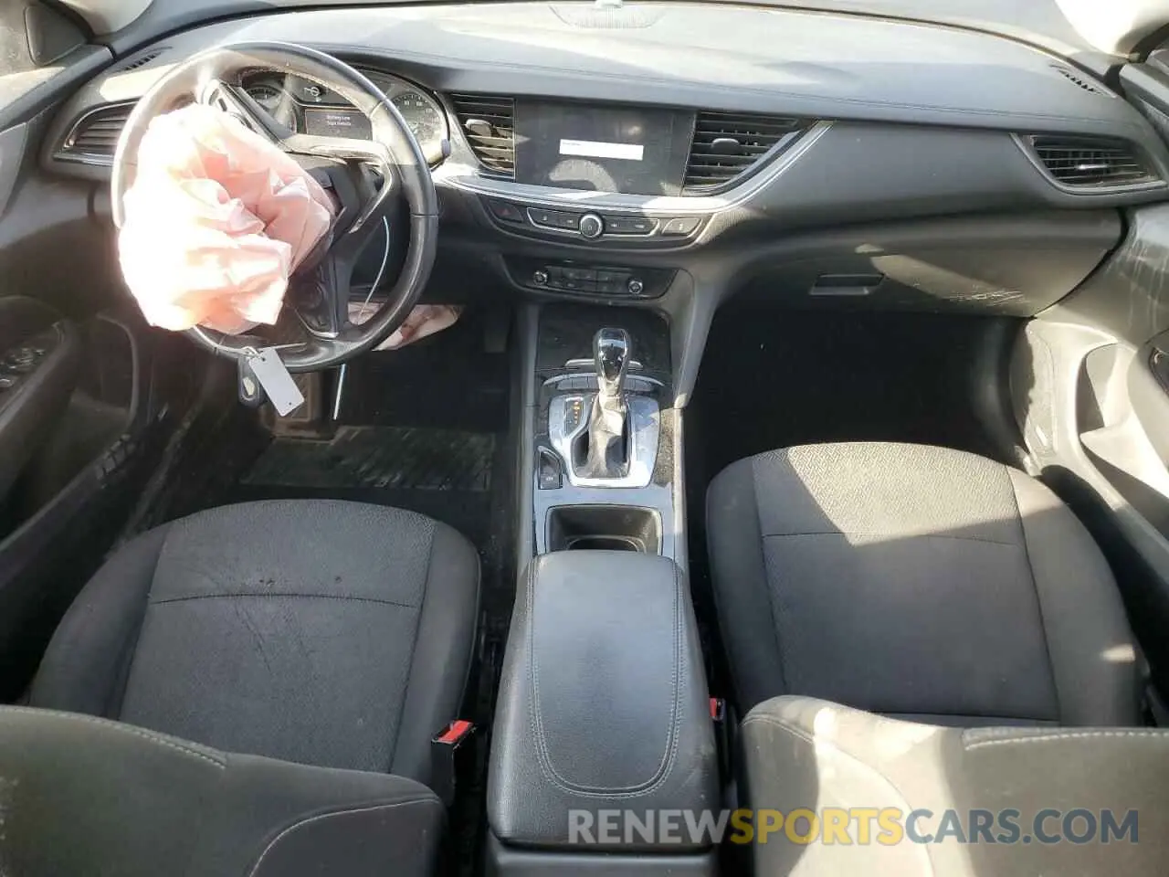 8 Photograph of a damaged car W04GU8SXXK1002258 BUICK REGAL 2019