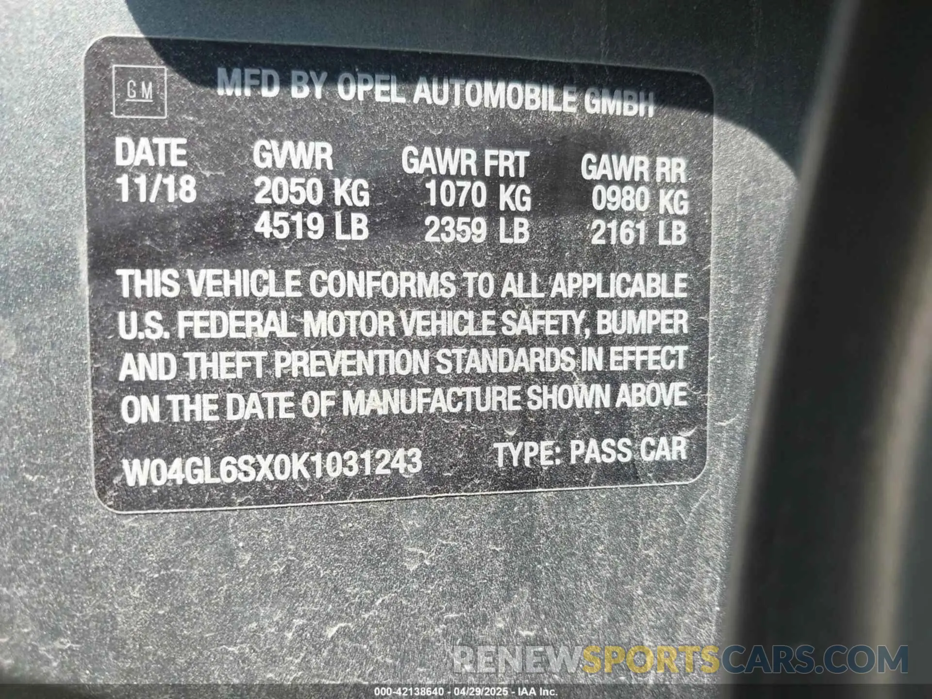 9 Photograph of a damaged car W04GL6SX0K1031243 BUICK REGAL SPORTBACK 2019