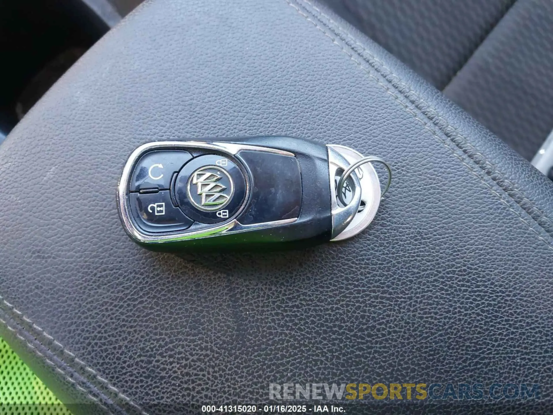 11 Photograph of a damaged car W04GM6SX0K1008235 BUICK REGAL SPORTBACK 2019