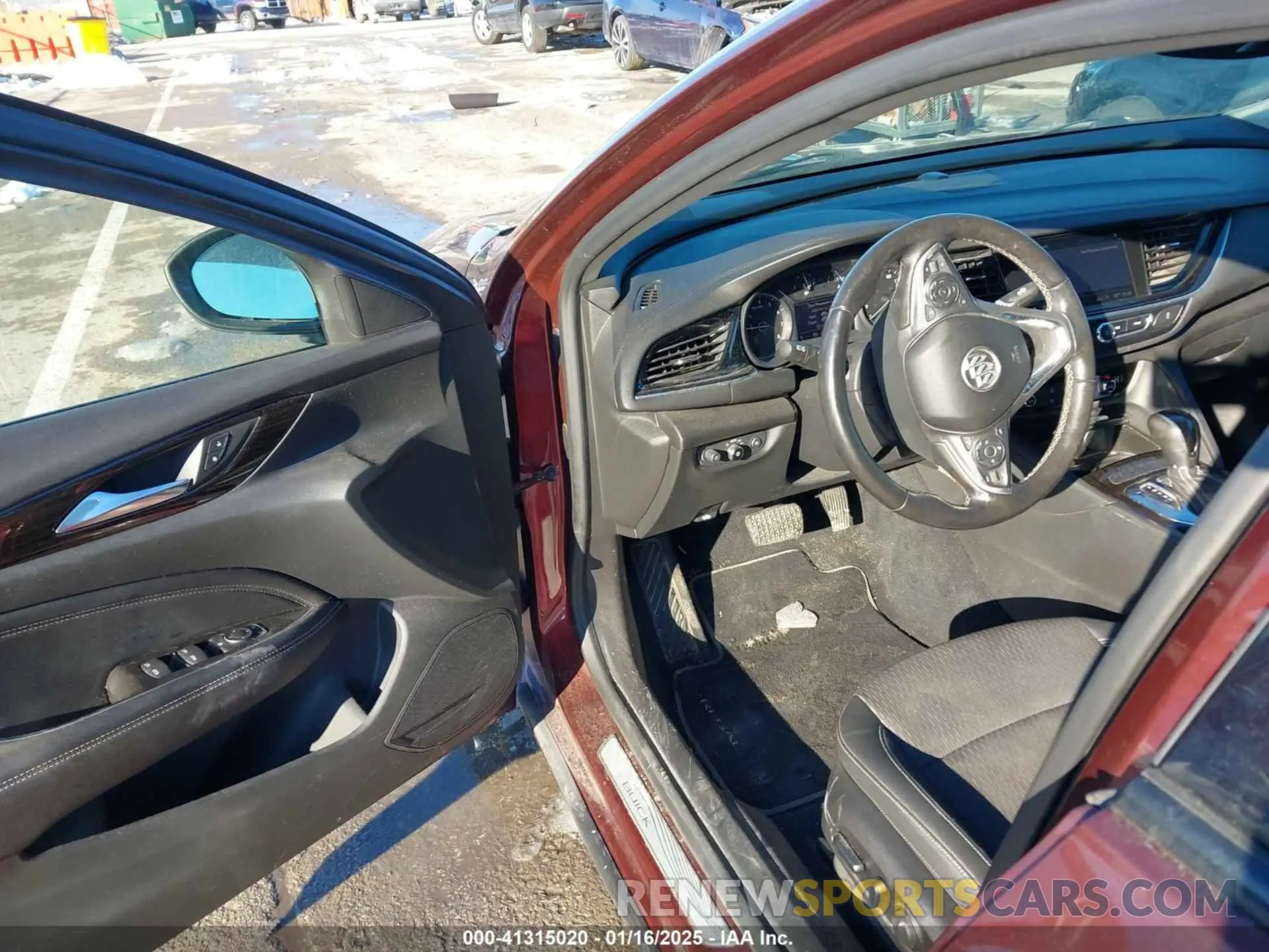 22 Photograph of a damaged car W04GM6SX0K1008235 BUICK REGAL SPORTBACK 2019